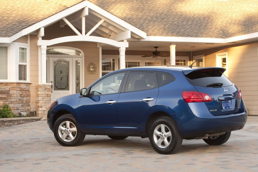  Nissan Rogue 360° 2010 года  (фото 4 из 14)